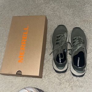 Merrell embark lace tennis shoes